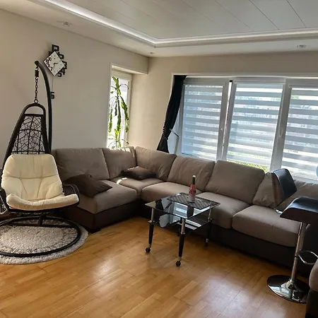 On Chilling On Relaxing Apartment *